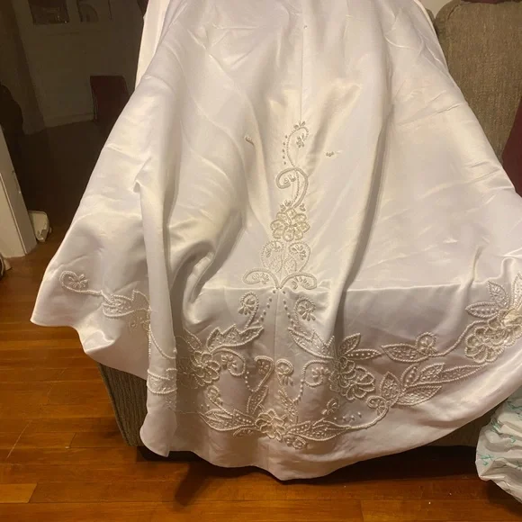 Size 2-4 vintage wedding dress
